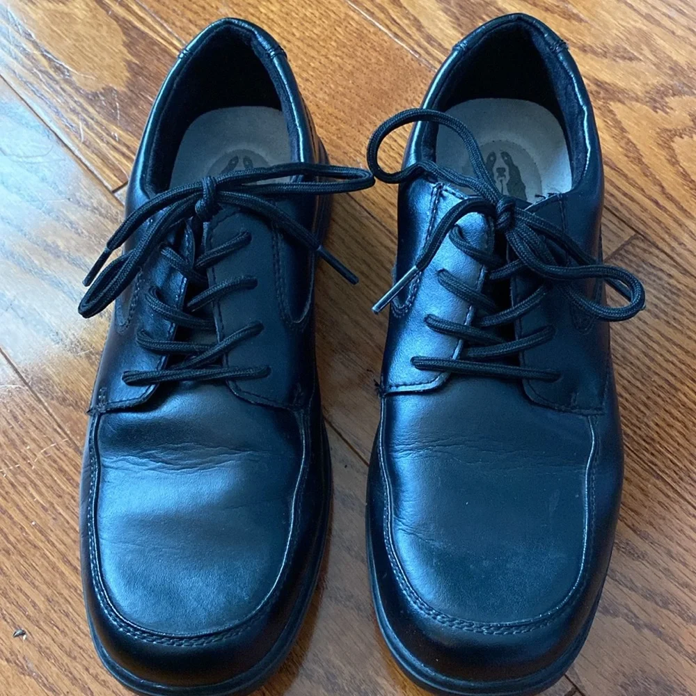 Boy’s size 5.5 Hush Puppies Dress shoes - Picture 3 of 16